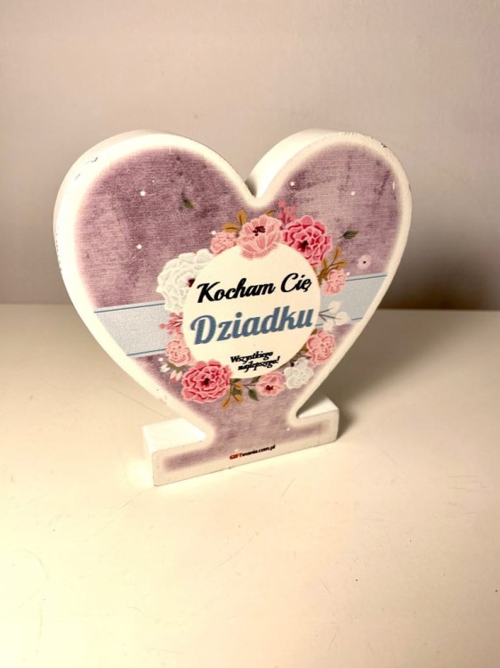 Drewniana pamiątka serce z napisem "Kocham Cię Dziadku" różowo niebieska