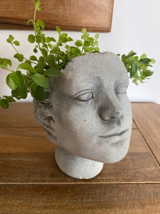 Osłonka GŁOWA doniczka 20cm cementowa szara 116126