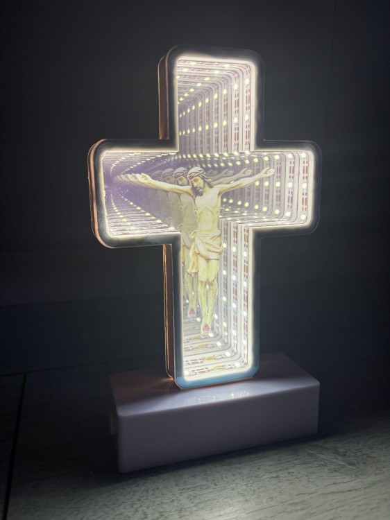 Znicz elektryczny LED Krzyż 3D LUSTRZANY biały efektowny