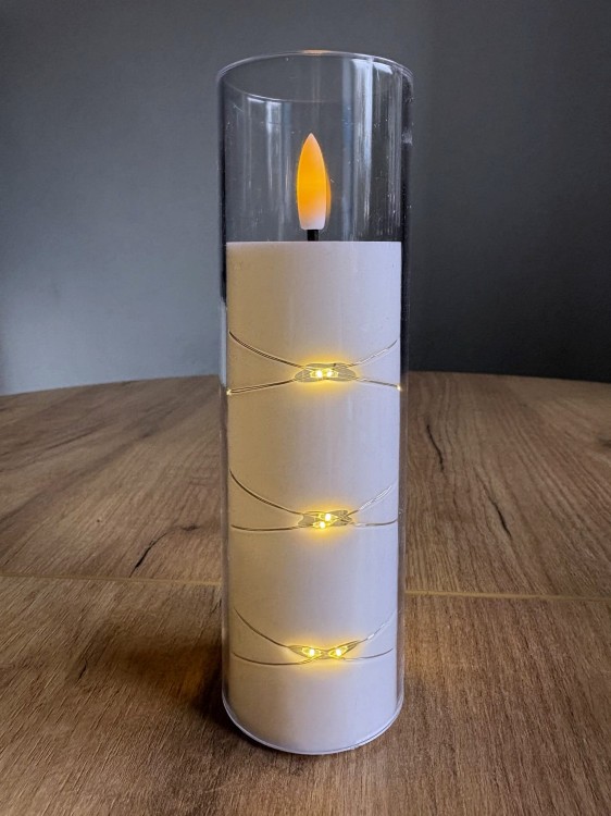 Świeca LED w tubie z łańcuszkiem kolor zimny Subito