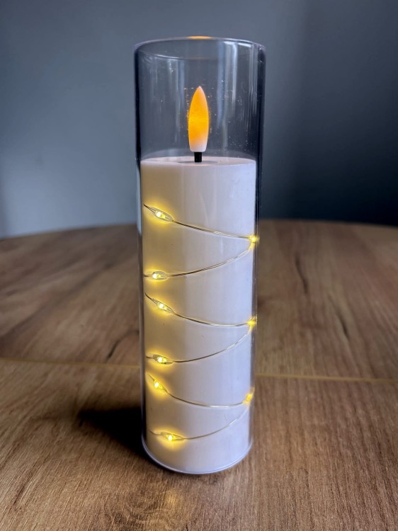 Świeca LED w tubie z łańcuszkiem kolor zimny Subito