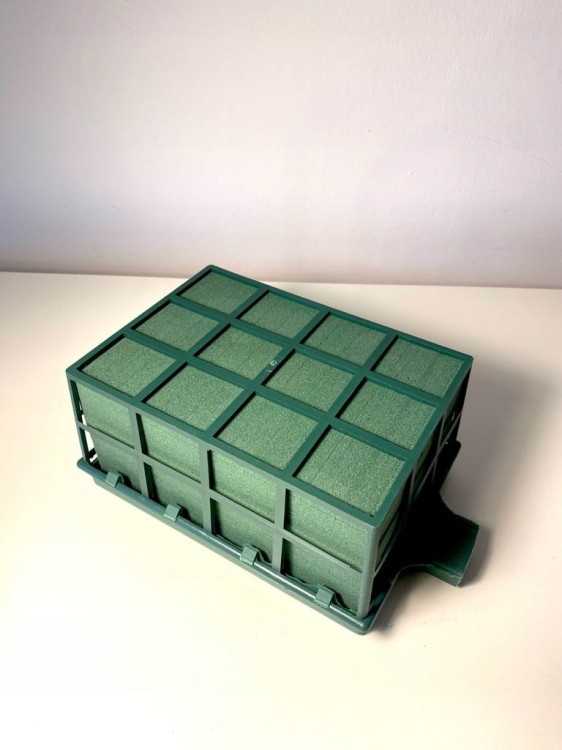 Floret bez rączki GARNET z gąbką florystyczną MOKRA duży